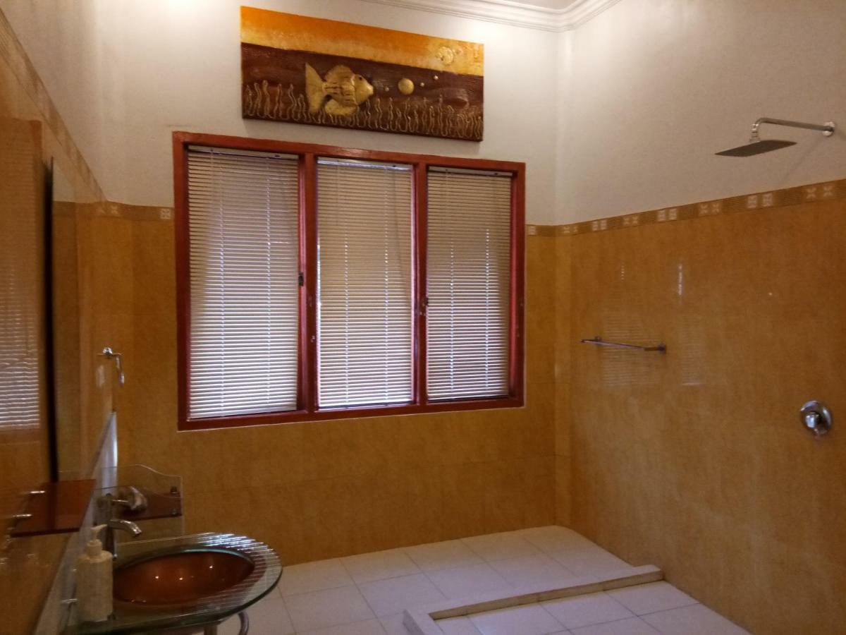 Villa Pemandangan Sekotong Barat Exterior foto